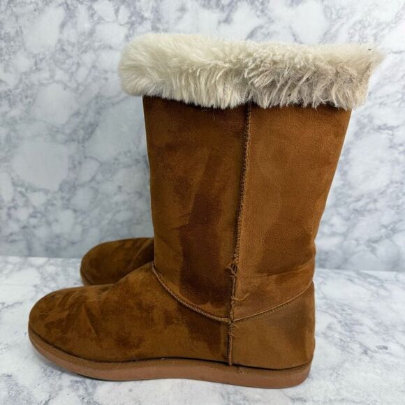 Juicy couture Women’s Snow boot Size 10 - Picture 1 of 7